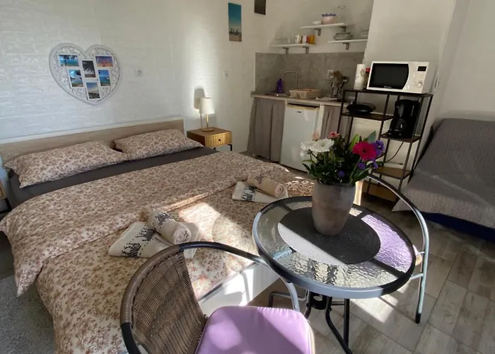 Maja Διαμέρισμα Πούλα